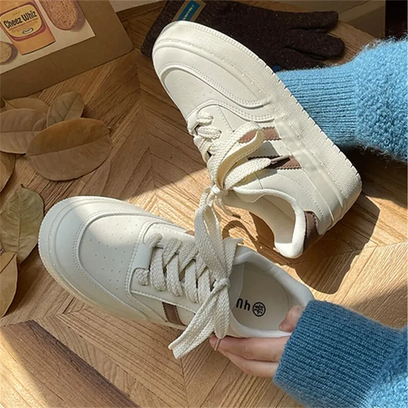 Chicmy INS Brand Sneakers Women 2023 Designer Casual Lace Up Woman Flats Sneakers Shoes Tennis Female Vulcanized Shoes White Spring NEW