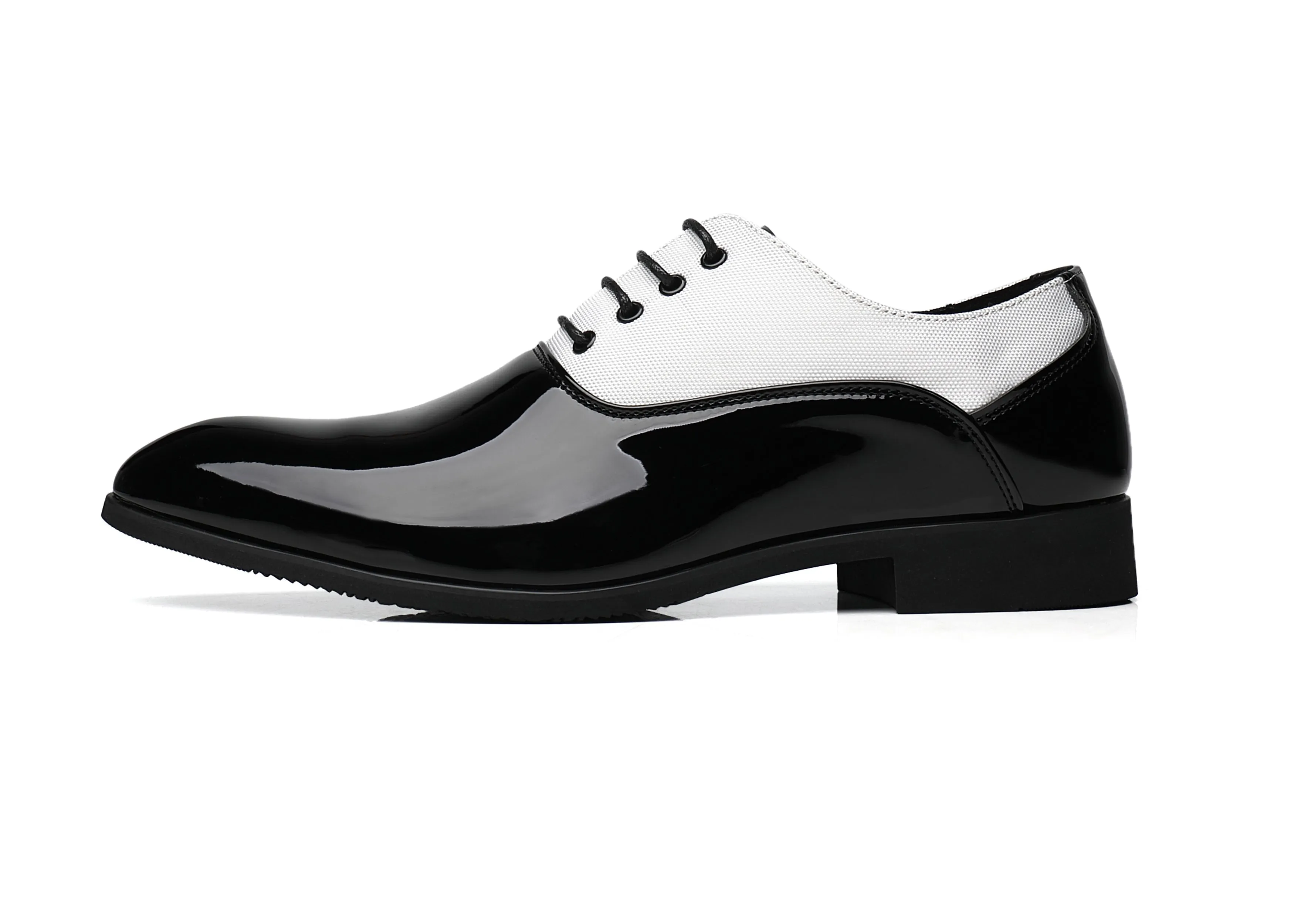 Men's Contrast Patent Leather Oxfords