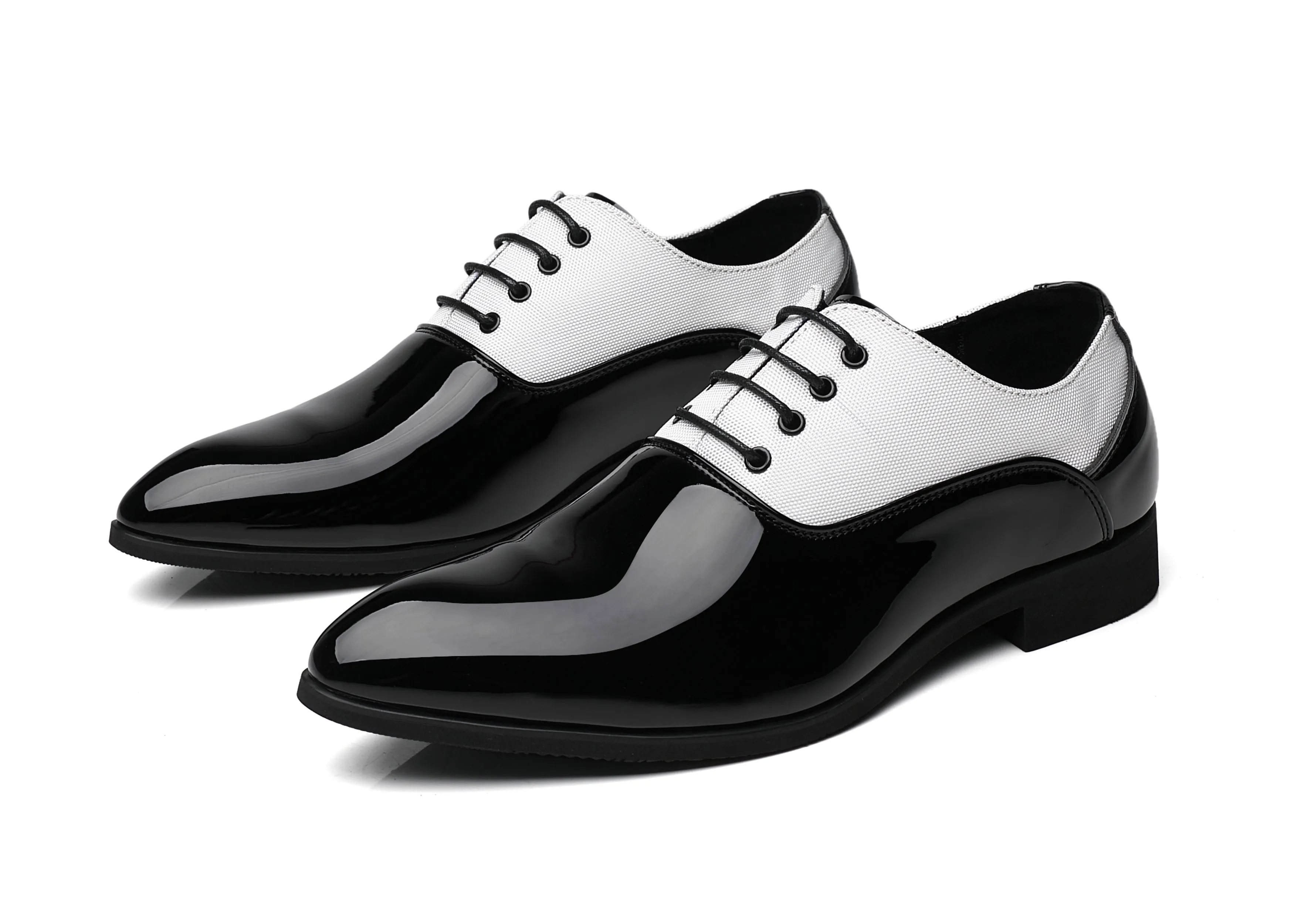 Men's Contrast Patent Leather Oxfords