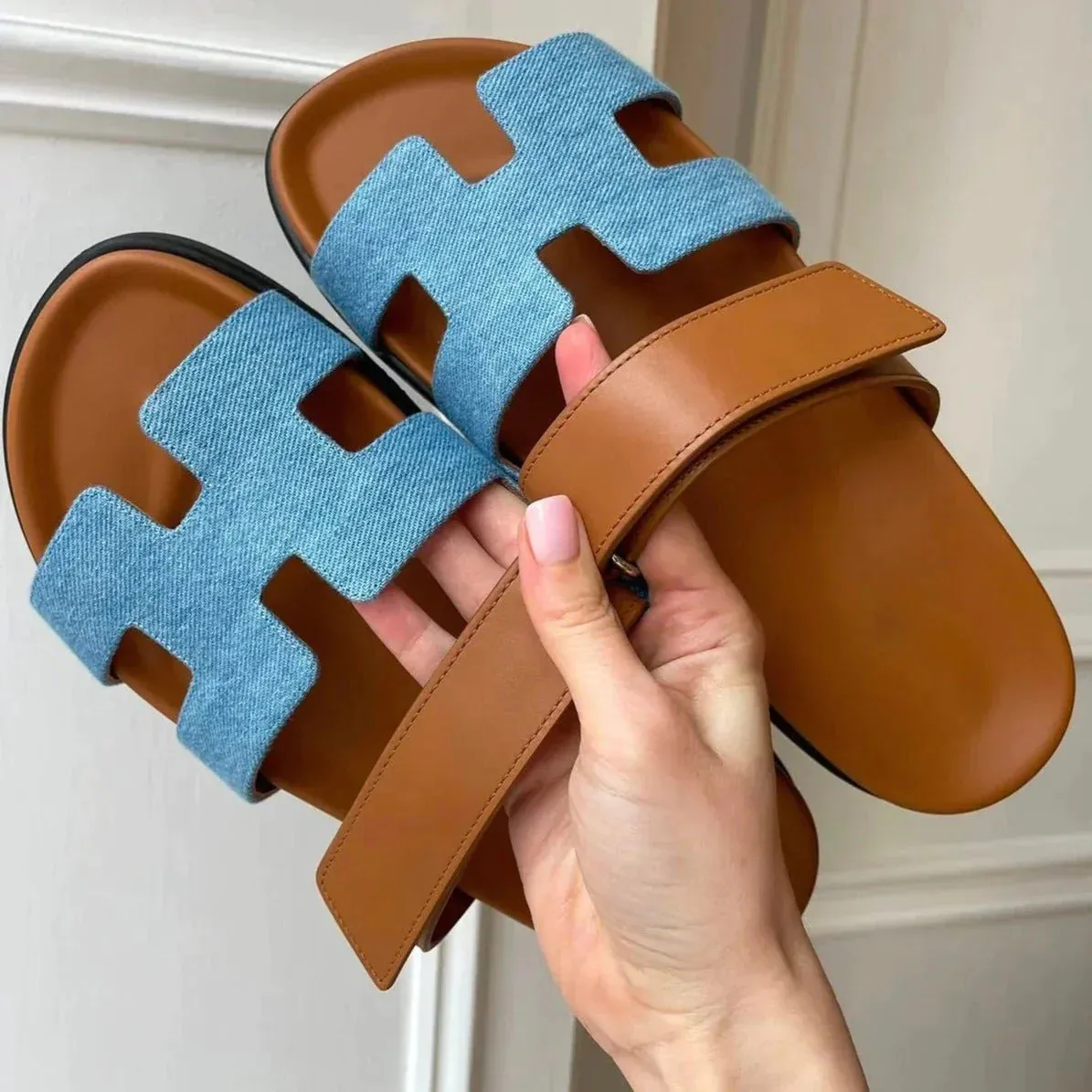 ROME - STYLISH SUMMER SANDALS